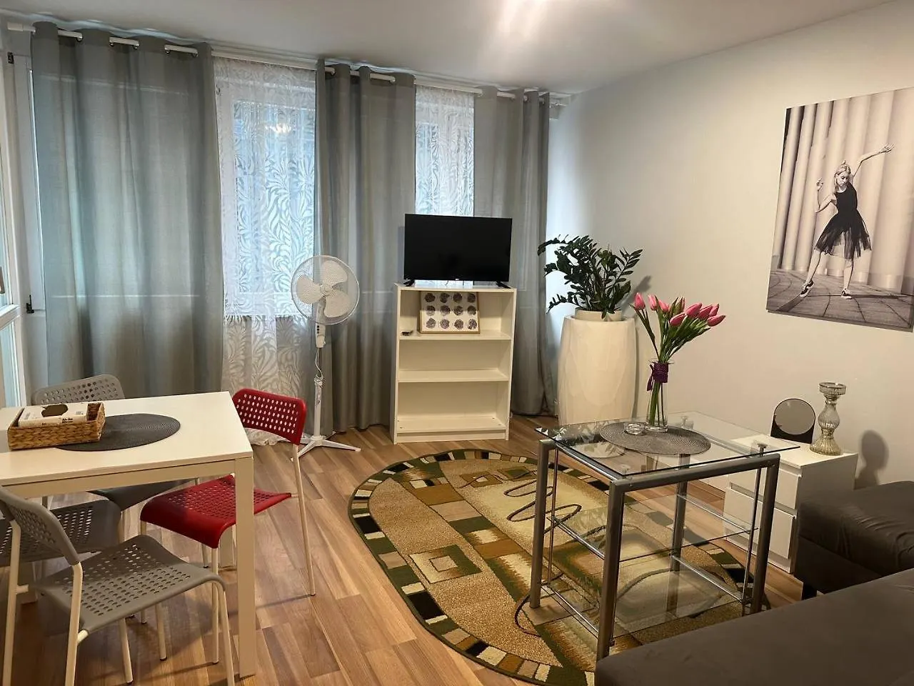 5Centrum Stanislawa Moniuszki10 Wi-Fi 1Gb Sek Warszawa Polska